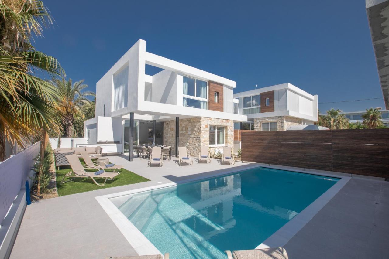 Kube Luxury Villas Ayia Napa Exteriör bild