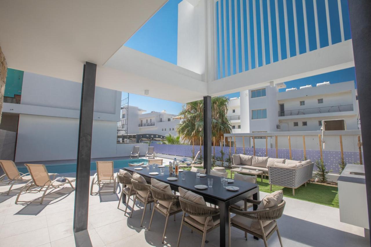 Kube Luxury Villas Ayia Napa Exteriör bild