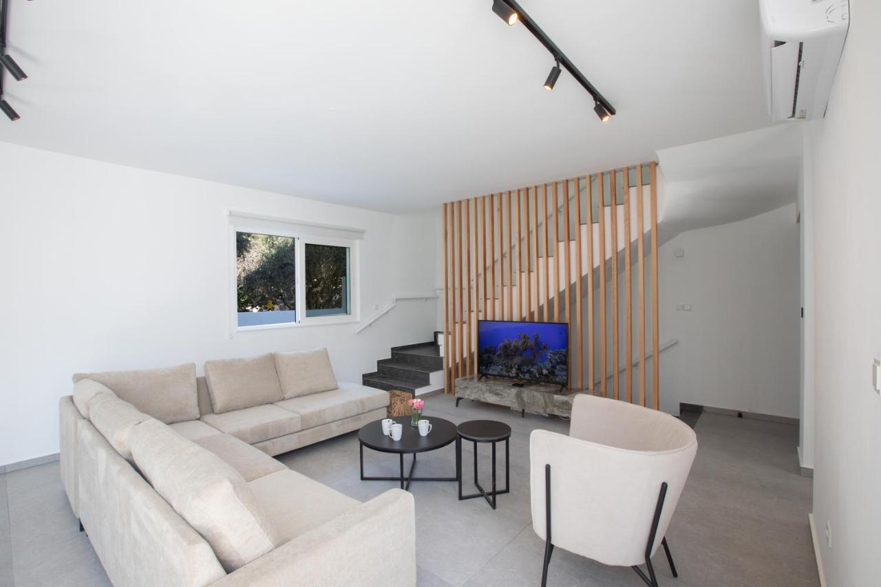 Kube Luxury Villas Ayia Napa Exteriör bild