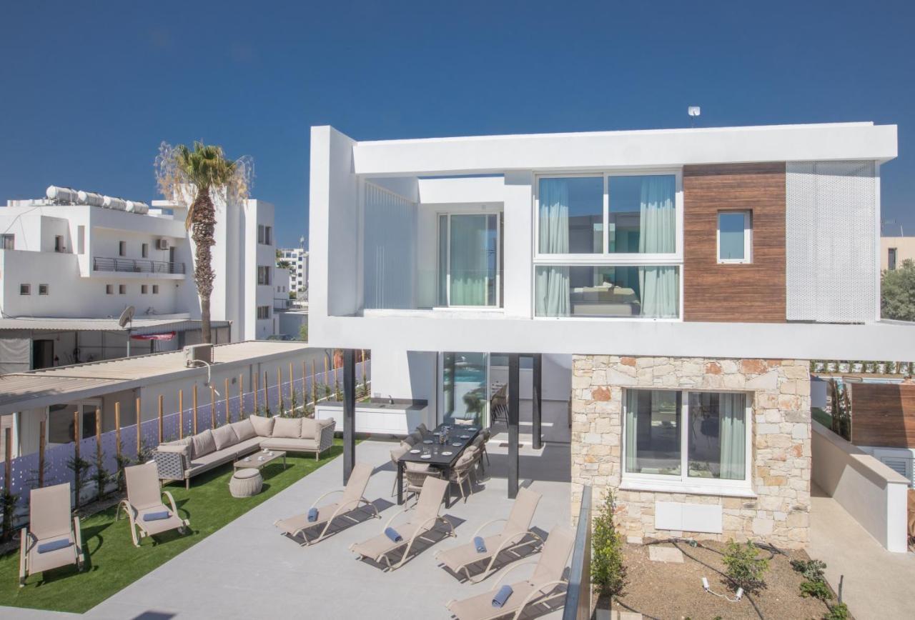Kube Luxury Villas Ayia Napa Exteriör bild