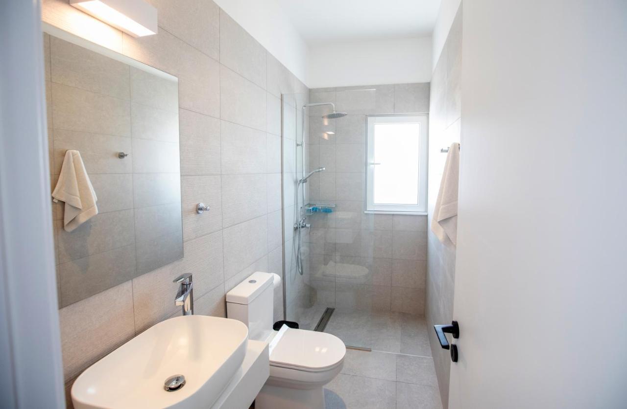 Kube Luxury Villas Ayia Napa Exteriör bild