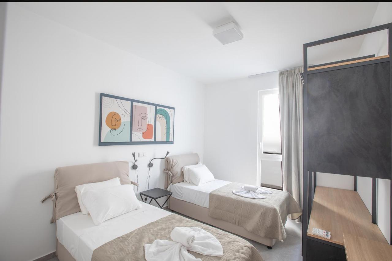 Kube Luxury Villas Ayia Napa Exteriör bild
